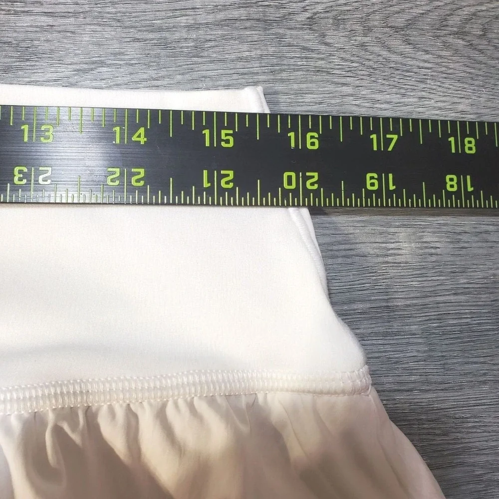 OFFLINE by Aerie Real Me Bubble Skort Women M White High Waisted Tennis kirt